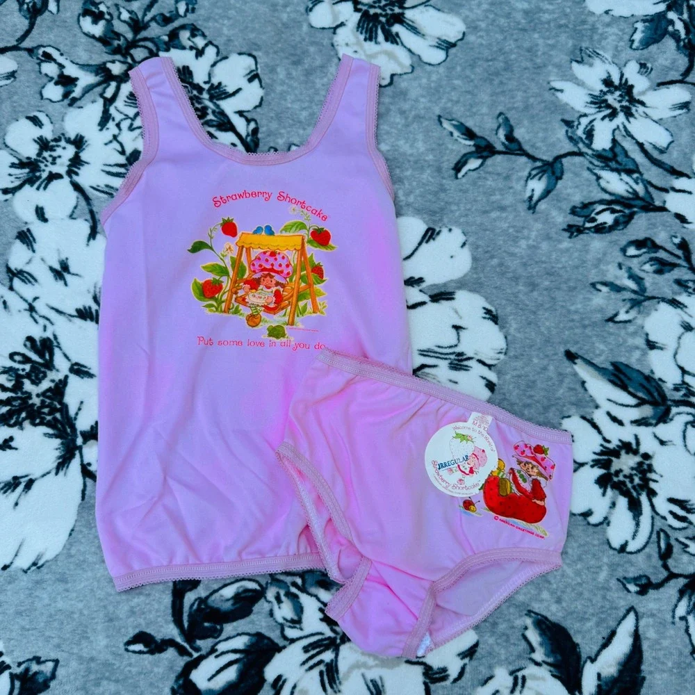 Strawberry Shortcake Undershirt Set Kids M 8-10 Pink New Vintage 1980 Graphic
